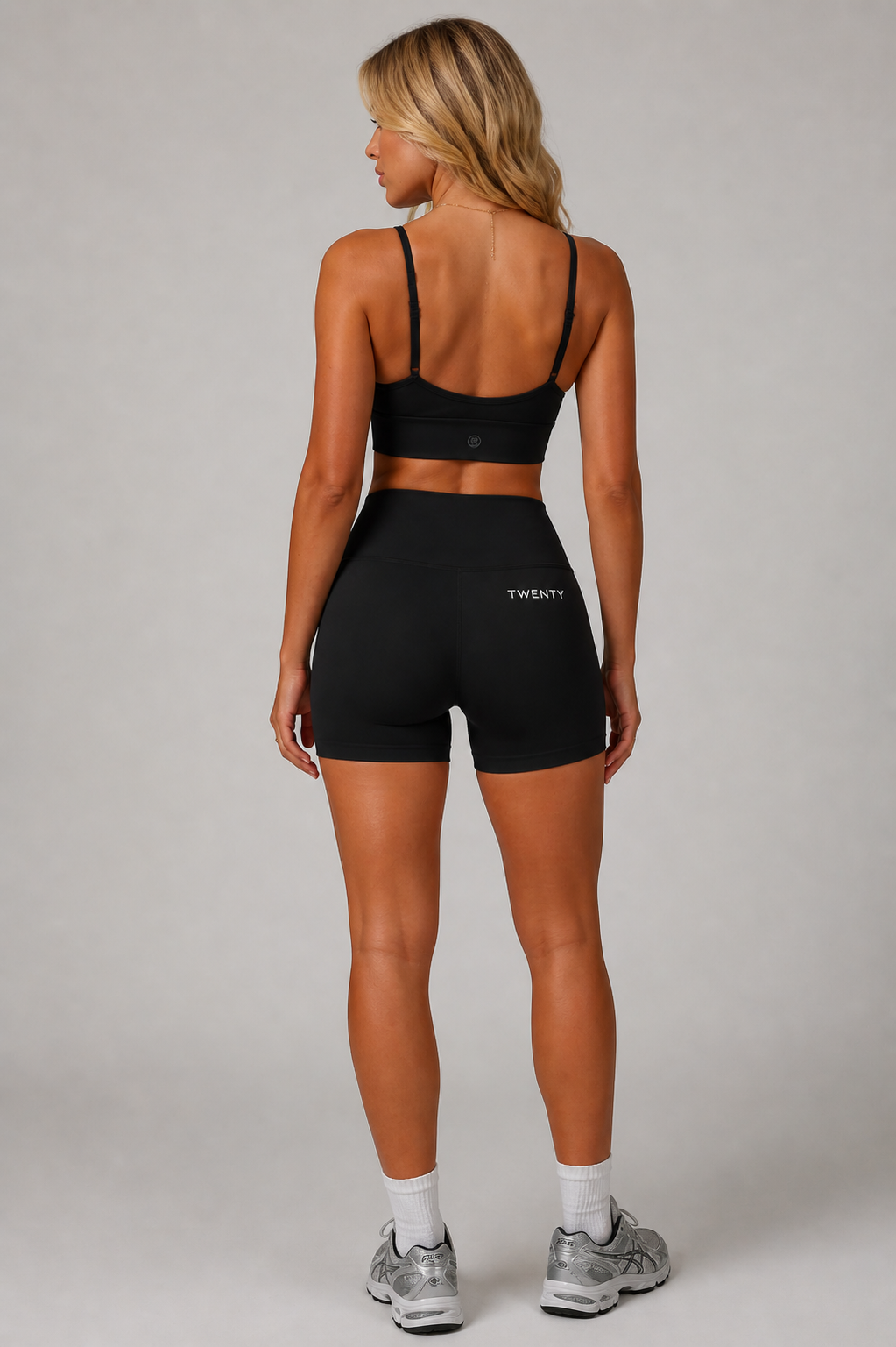 TWENTY Fitness TWENTY Sculpt Set in black, featuring versatile workout tools for strength and toning exercises.